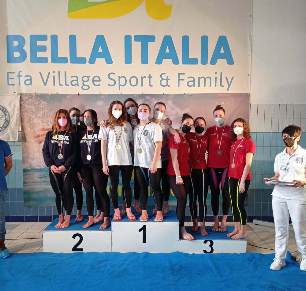 Al momento stai visualizzando Giulia Bruni da record agli Assoluti di Lignano di nuoto pinnato